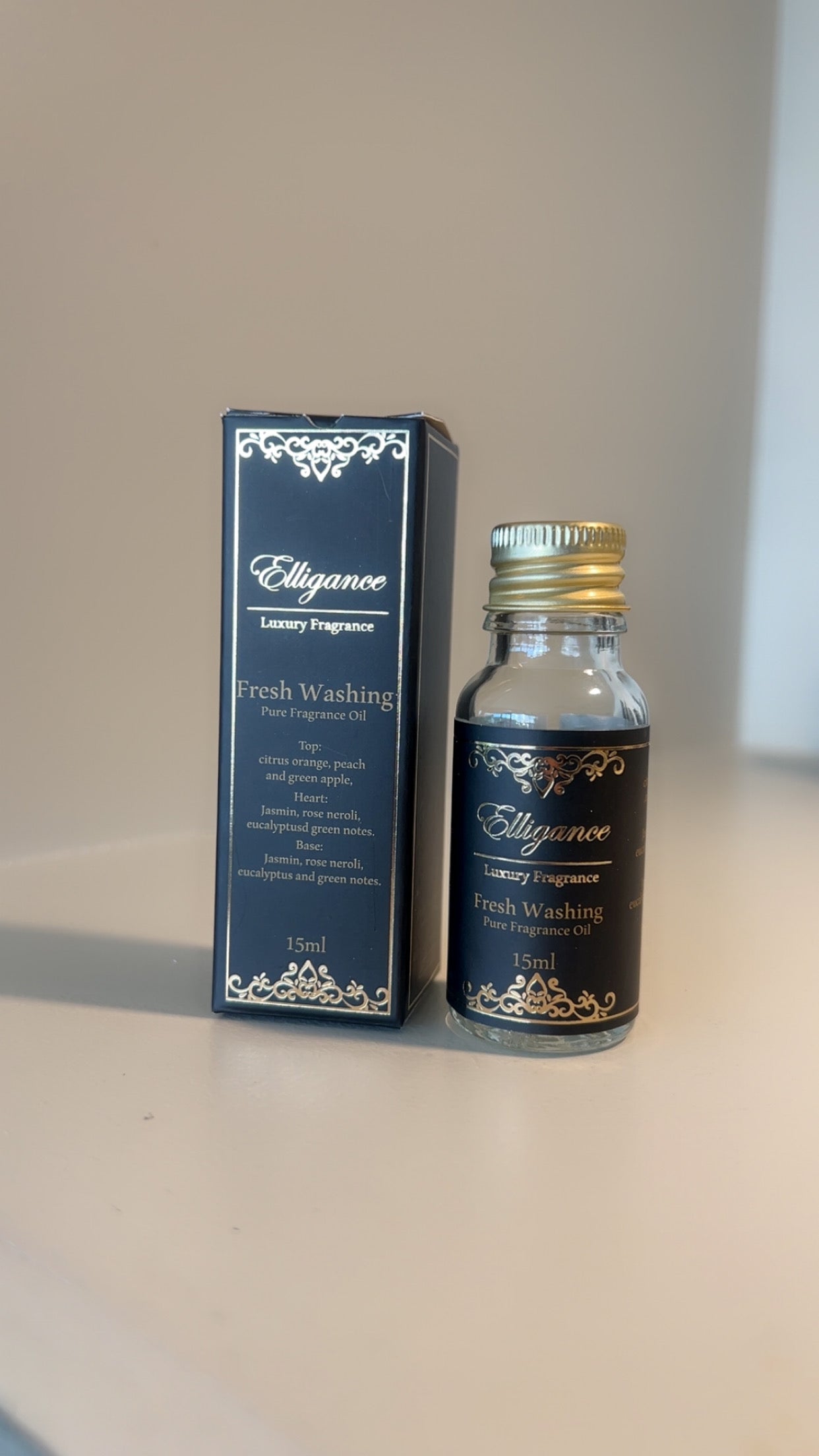 Fresh washing fragrance oil